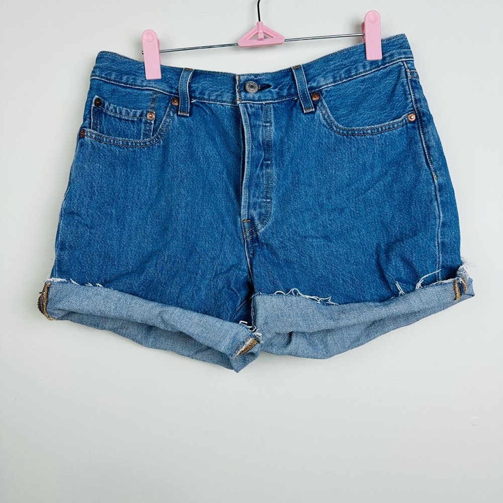 Levi's Classic Blue Button Fly 501 Jean Shorts Size 29